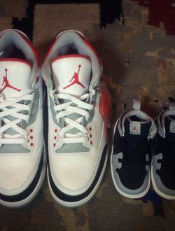 Las zapatillas de Tim Witherspoon y su futuro hijo | Foto: Instagram