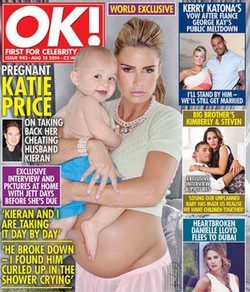 Katie Price posa embarazada y con su hijo Jett en brazos para OK!