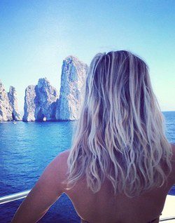 Reese Witherspoon en Capri / Instagram