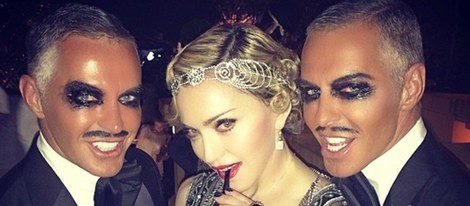 Madonna junto a Dean y Dan Caten, diseñadores de la firma Dsquared2 / Instagram