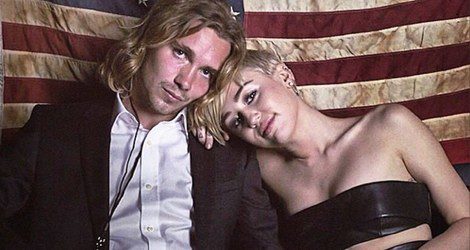 Miley Cyrus junto a su amigo Jesse Helt / Instagram