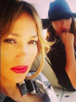 Jennifer Lopez ha salvo tras el accidente de coche / Instagram