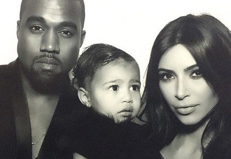 Sesión fotográfica de la familia West-Kardashian para la Navidad 2014
