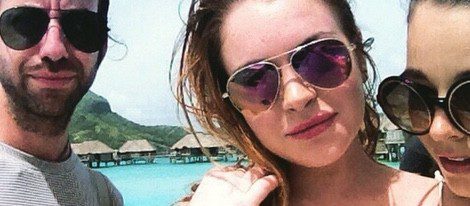 Lindsay Lohan con amigos en la Polinesia Francesa Foto: Instagram