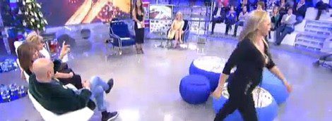 Belén Esteban abandona la entrevista a Carmen Lomana en 'Sálvame deluxe' | Telecinco