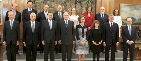 Mariano Rajoy, los Reyes y los nuevos ministros