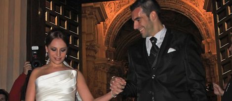 La emocionante boda del futbolista Álvaro Negredo y Clara García Tapia en Sevilla