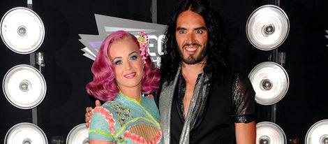 Russell Brand envía un comunicando confirmando que se divorcia de Katy Perry