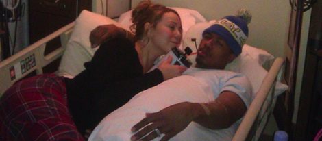 Mariah Carey cuida de su marido Nick Cannon, ingresado por una insuficiencia renal