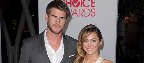 Miley Cyrus y Liam Hemsworth, muy felices