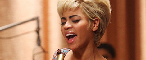 Beyoncé como Etta James
