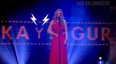 Edurne cantando por primera vez 'Amanecer' en directo / RTVE.es