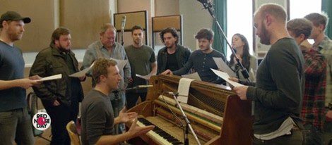 Coldplay y 'Juego de Tronos' crean el musical de la serie con motivo del Red Nose Day 2015