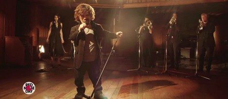  Peter Dinklage canta 'A Man for All Seasons (Still Goin' Strong)' en el musical 
