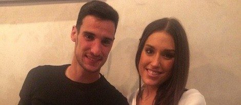El futbolista Sergio Rico y su novia María Moreno | Instagram