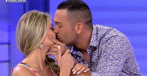 Alberto Isla y Luisa besándose en 'Mujeres y hombres y viceversa' / Telecinco.es