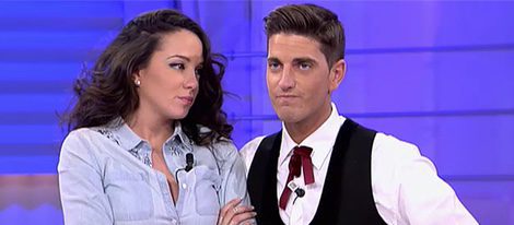 Samira y Jonathan en el plató de 'Mujeres y hombres y viceversa' / Telecinco.es
