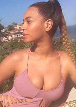 Beyoncé mostrando su lado más sexy durante sus vacaciones con Jay Z y Blue Ivy Carter