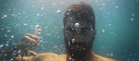  Jonathan de 'Gran Hermano 15' disfrutando bajo el agua | Twitter