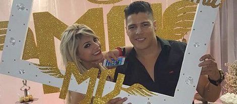 Rafa Pérez con la ex conejita Playboy Milagros Villamil | Foto: Instagram