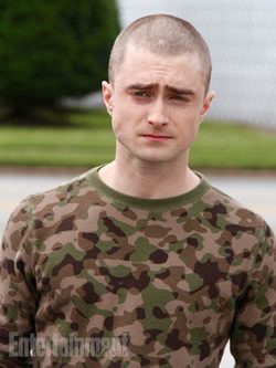 Daniel Radcliffe en 'Imperium' | EW / Barking Duck