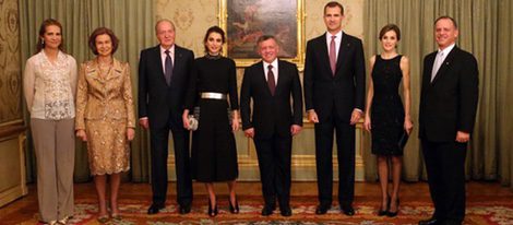 Los Reyes Felipe, Letizia, Juan Carlos y Sofía de España, la Infanta Elena, los Reyes de Jordania y el Príncipe Faisal