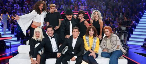 Manel Fuentes y los concursantes de la cuarta edición | Antena3