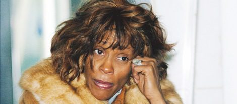 La mezcla de antidepresivos y alcohol podría ser la causa de la muerte de Whitney Houston