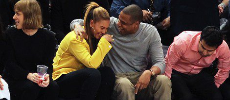 Beyoncé y Jay Z, amor en el partido de baloncesto