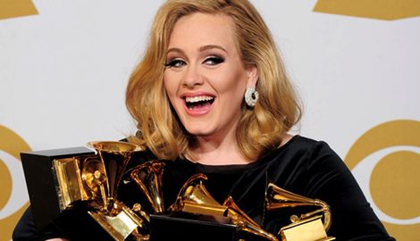 Adele sigue número uno con su disco '21' y logra vender más de 730.000 copias tras los Grammy 2012