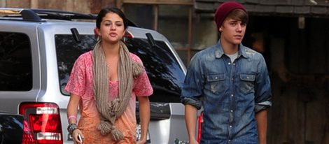 Justin Bieber y Selena Gomez tienen una cita romántica al estilo más tradicional