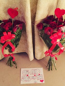 Ramos de rosas de Paula Echevarría y Daniella / Instagram