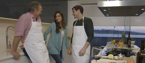 Bertín Osborne cocinando con Iker Casillas y Sara Carbonero / RTVE.es