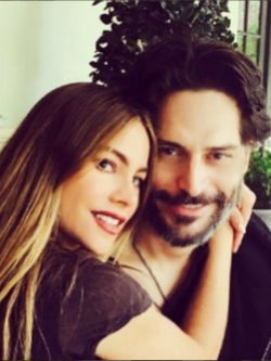 oe Manganiello reaparece con Sofia Vergara tras su operación | Instagram