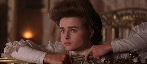 Helena Bonham Carter en la película 'Una habitación con vistas'
