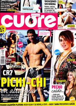 Portada de la revista donde aparecen las imágenes de Shakira y Piqué