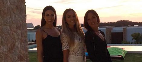 Melissa Jiménez, Romarey Ventura y Anna Ortiz en Ibiza / Instagram