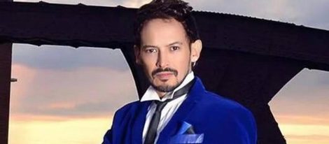 El cantante de la versión mexicana de 'The Voice', Alejandro Fuentes