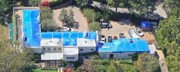 Vista aérea de la casa de Taylor Swift en plenas obras