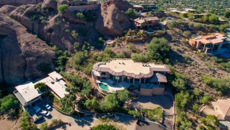 Vista aérea de la mansión de Alicia Keys en Arizona
