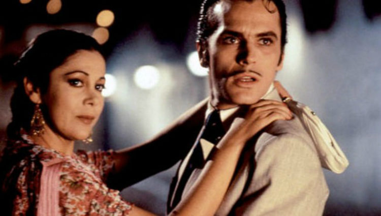 Isabel Pantoja y José Coronado en la película musical 'Yo soy esa'
