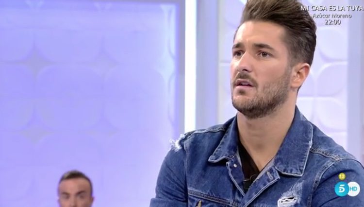 Hugo anunciando que ha roto con Sofia / Telecinco.es