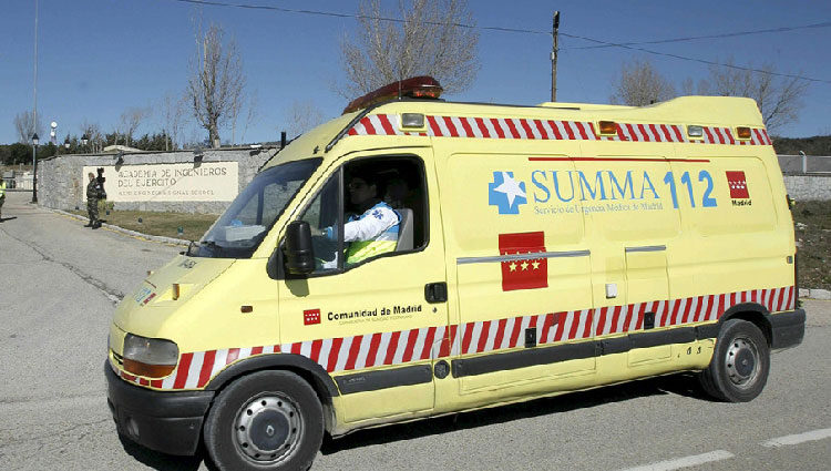 Ambulancia de los servicios e emergencia de Madrid
