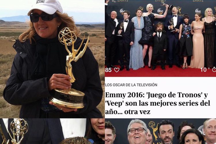 Soledad Padilla junto al Premio Emmy que recibió la ficción / Foto: Instagram.com