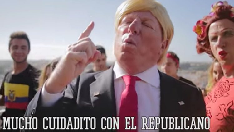 César y Jorge Cadaval en el vídeoclip de 'Antonia vs Trump'