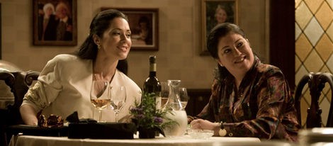 Isabel Pantoja y María del Monte en la tv movie de Telecinco 'Mi gitana'