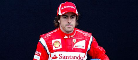 Imagen oficial de Fernando Alonso en Ferrari