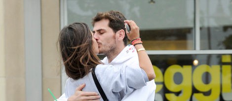 Sara Carbonero no confirma ni desmiente su boda con Iker Casillas