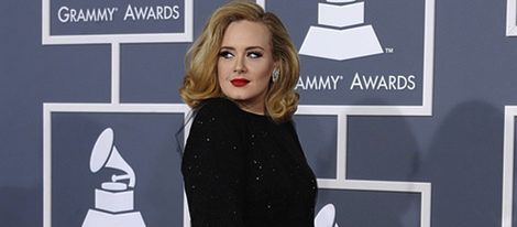Adele en la gala de entrega de los Premios Grammy 2012