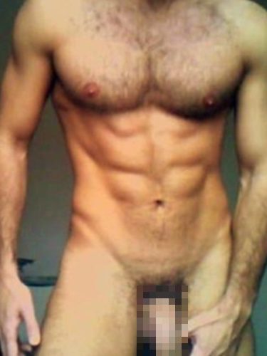 Jwan Yosef desnudo. Fuente: redes sociales